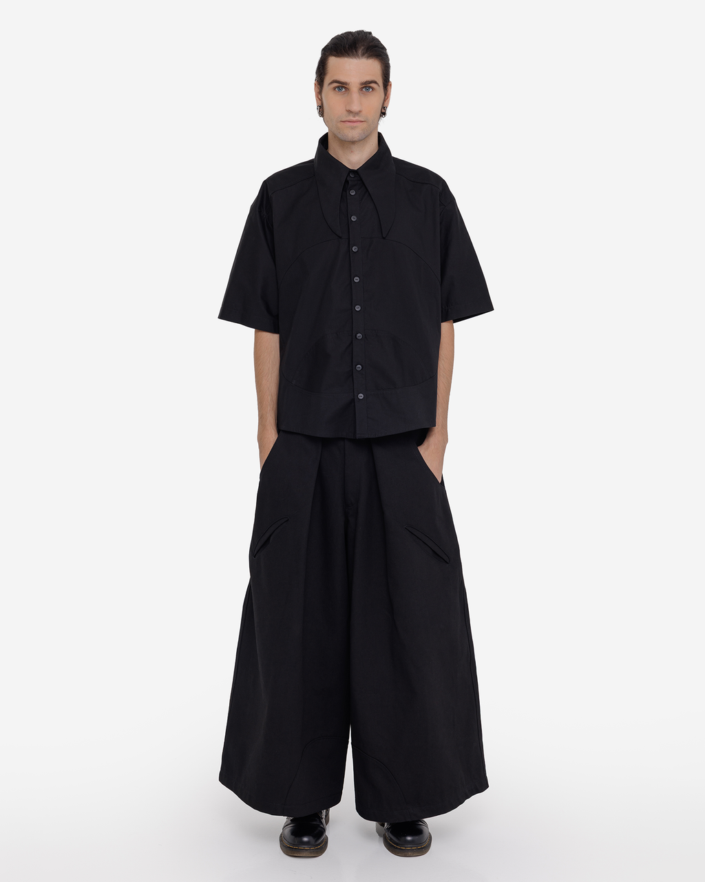 Black Shirt Clean "VIK"